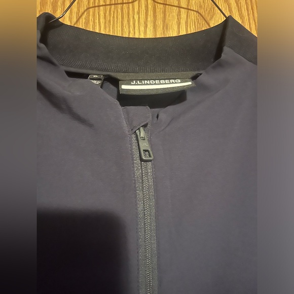 J.Lindeberg Men’s Golf Jacket - Picture 5 of 8